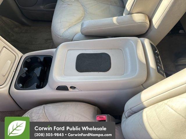 used 2002 GMC Yukon XL car, priced at $5,999