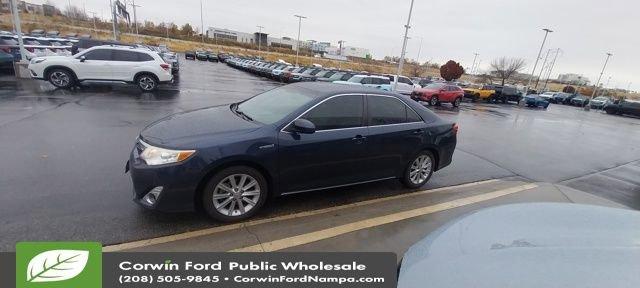 used 2014 Toyota Camry Hybrid car, priced at $14,987