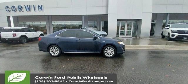 used 2014 Toyota Camry Hybrid car, priced at $14,987