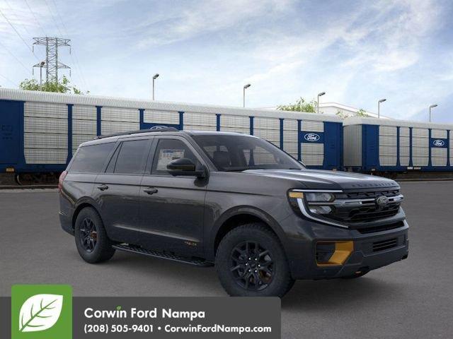 new 2025 Ford Expedition car, priced at $83,945