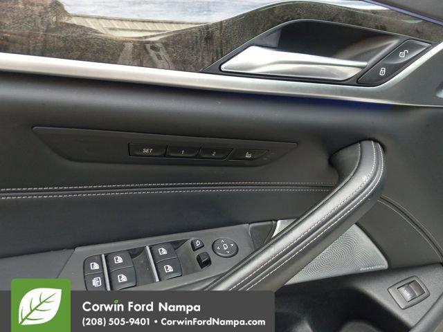 used 2020 BMW M550 car, priced at $38,071