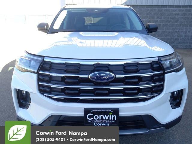 new 2025 Ford Explorer car, priced at $45,356