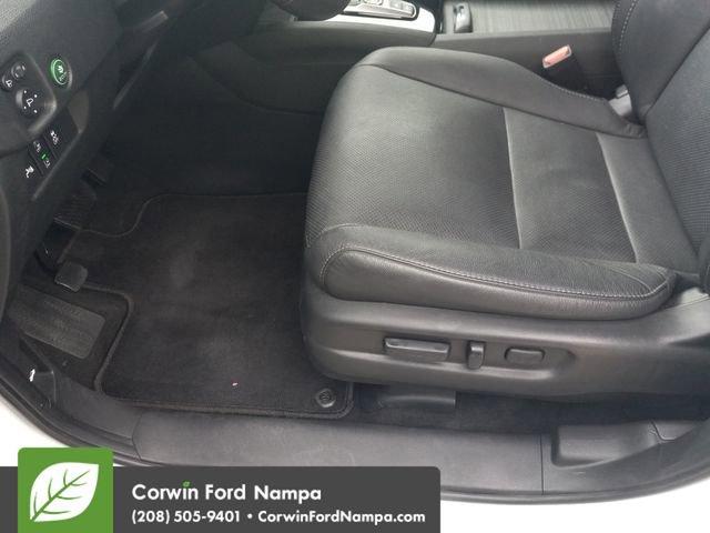 used 2022 Honda Pilot car, priced at $35,384