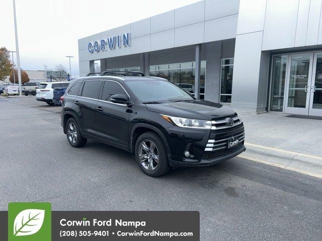 used 2018 Toyota Highlander car, priced at $28,000