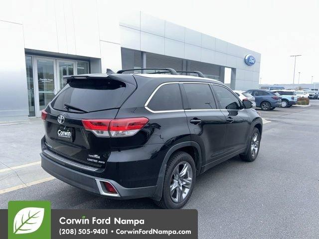 used 2018 Toyota Highlander car, priced at $28,000