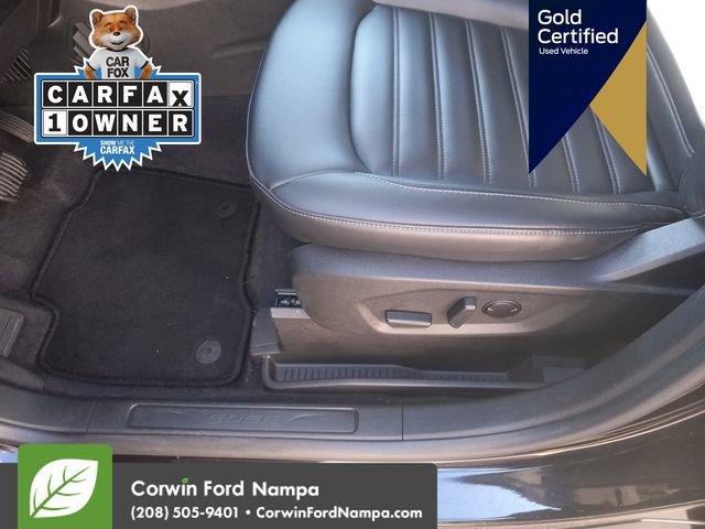 used 2023 Ford Edge car, priced at $23,500