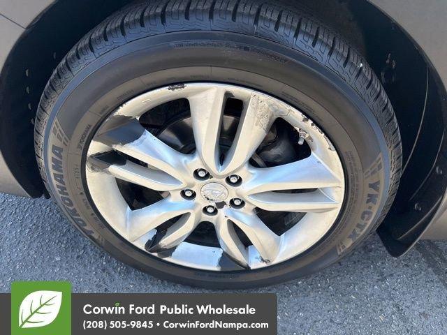used 2013 Hyundai Santa Fe car, priced at $8,889