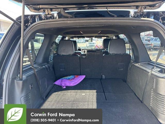 used 2017 Ford Expedition car, priced at $25,000