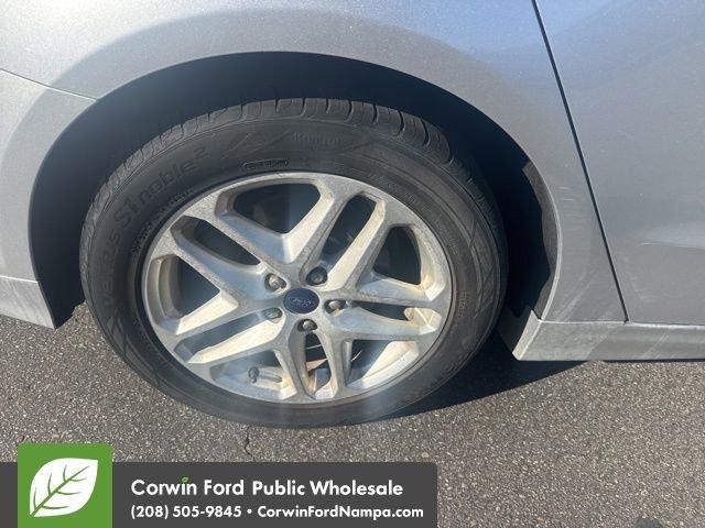 used 2013 Ford Fusion car, priced at $5,975