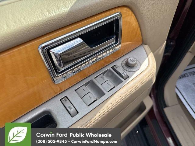 used 2010 Lincoln Navigator car, priced at $7,500