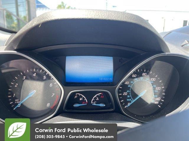 used 2013 Ford Escape car, priced at $6,000