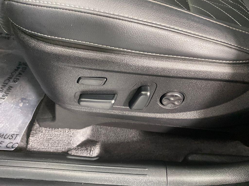 used 2024 Kia Telluride car, priced at $40,298
