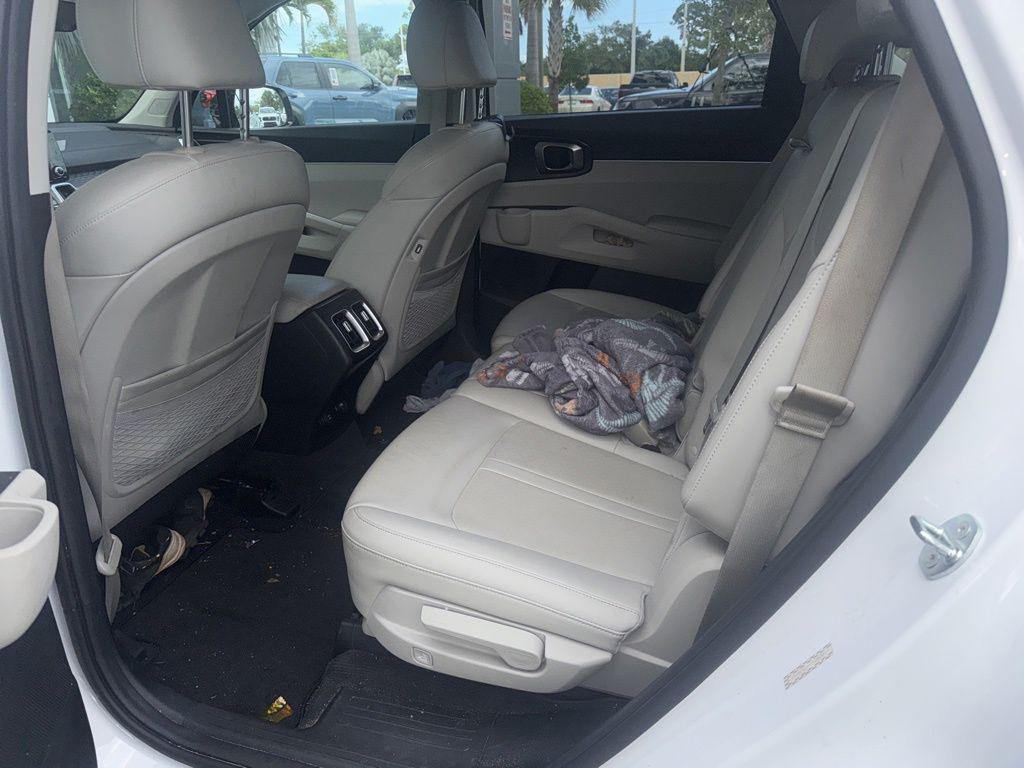 used 2023 Kia Sorento car, priced at $24,486