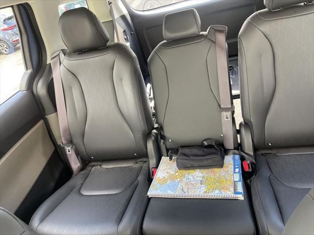 used 2025 Kia Carnival car, priced at $39,998