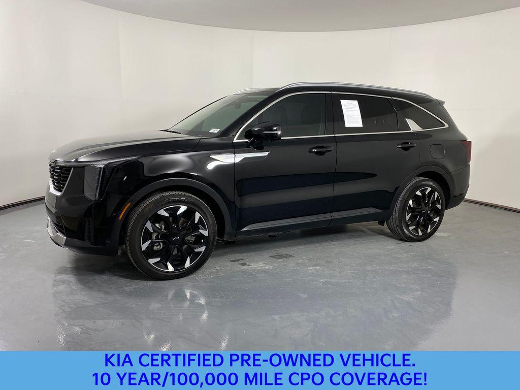 used 2025 Kia Sorento car, priced at $33,998
