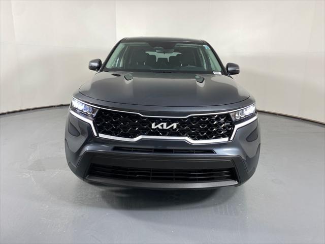 used 2023 Kia Sorento car, priced at $24,998