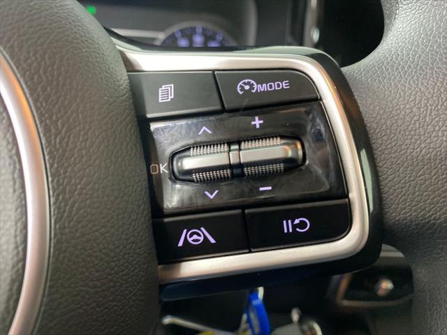 used 2023 Kia Sorento car, priced at $24,998