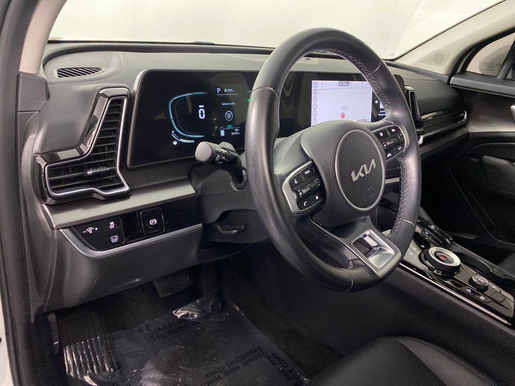 used 2024 Kia Sportage Hybrid car, priced at $25,298