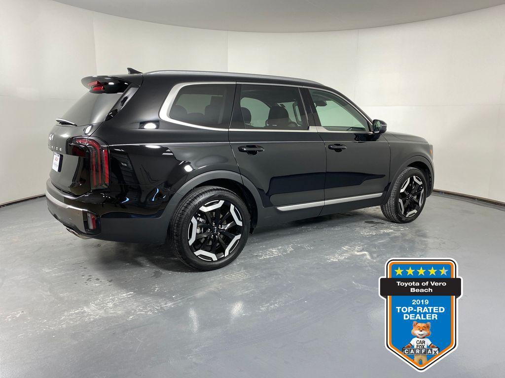 used 2025 Kia Telluride car, priced at $37,995