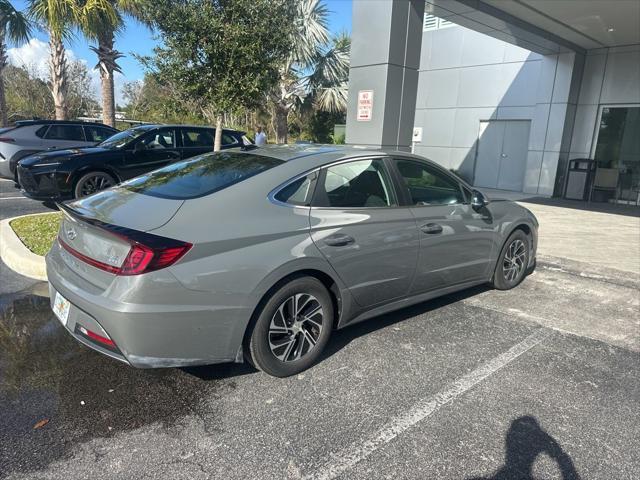 used 2022 Hyundai Sonata Hybrid car, priced at $18,987