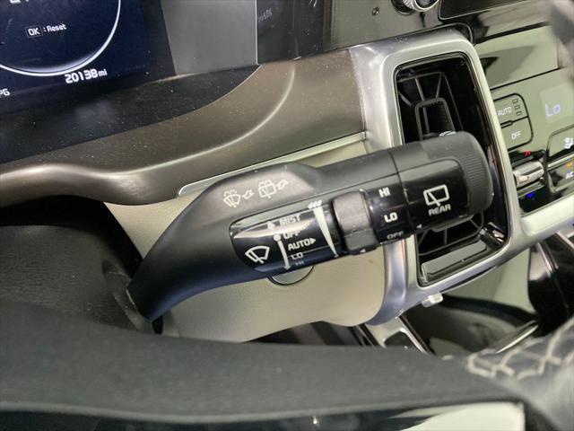 used 2023 Kia Sorento car, priced at $31,995