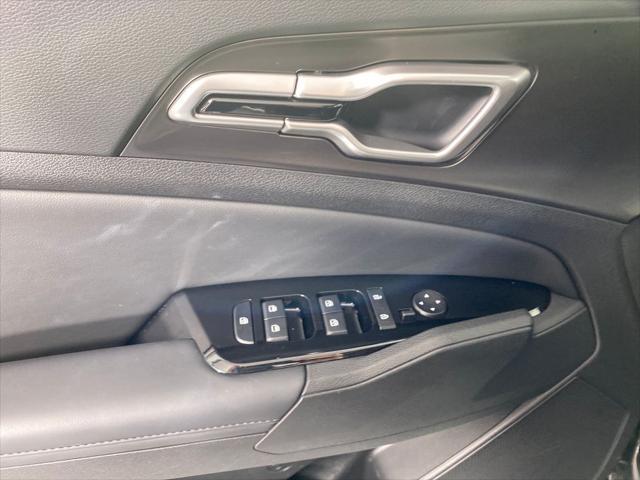 used 2025 Kia Sportage car, priced at $28,989