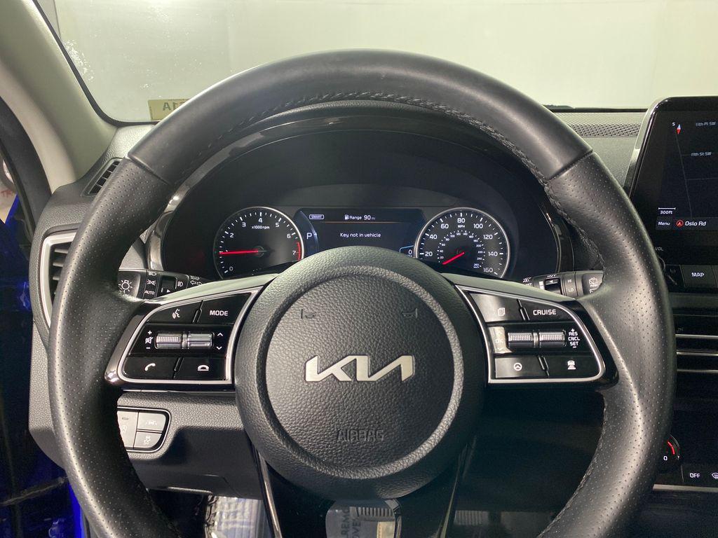 used 2022 Kia Seltos car, priced at $18,995