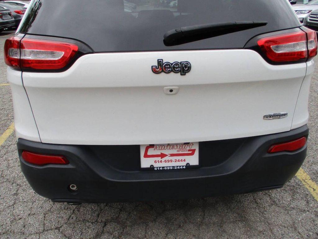 used 2017 Jeep Cherokee car, priced at $11,795