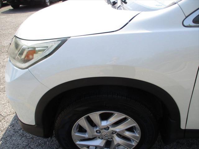 used 2015 Honda CR-V car, priced at $13,995