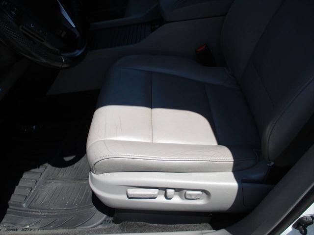 used 2012 Honda Pilot car, priced at $9,895
