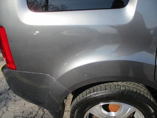 used 2013 Honda Pilot car, priced at $9,495