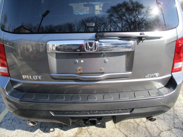 used 2013 Honda Pilot car, priced at $9,495