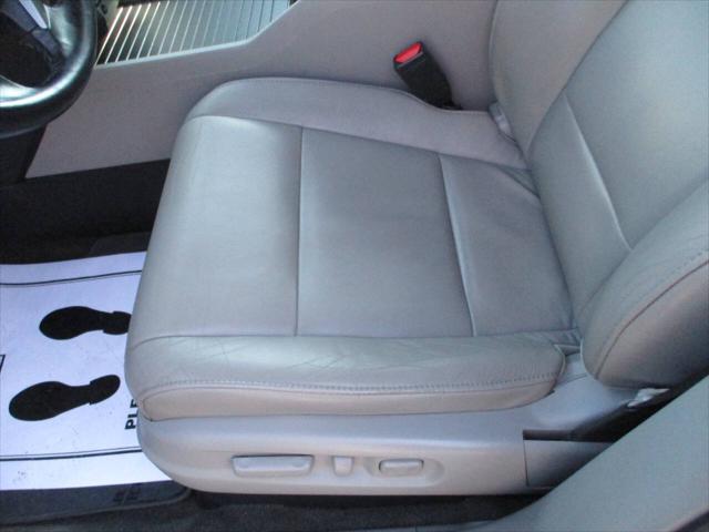 used 2013 Honda Pilot car, priced at $9,495