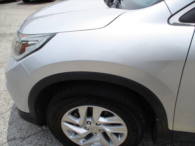 used 2015 Honda CR-V car, priced at $13,995