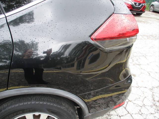 used 2018 Nissan Rogue car, priced at $14,395