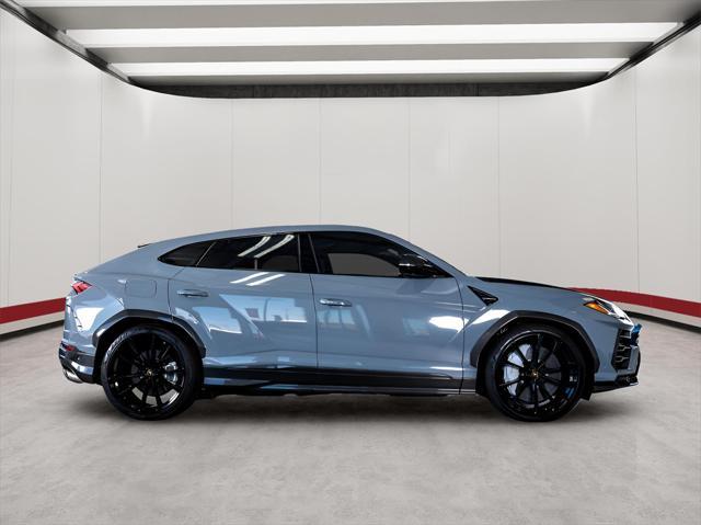 used 2020 Lamborghini Urus car, priced at $199,999