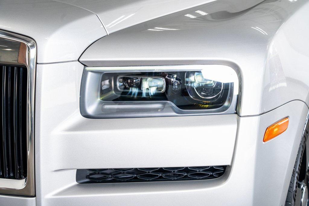 used 2022 Rolls-Royce Cullinan car, priced at $289,999