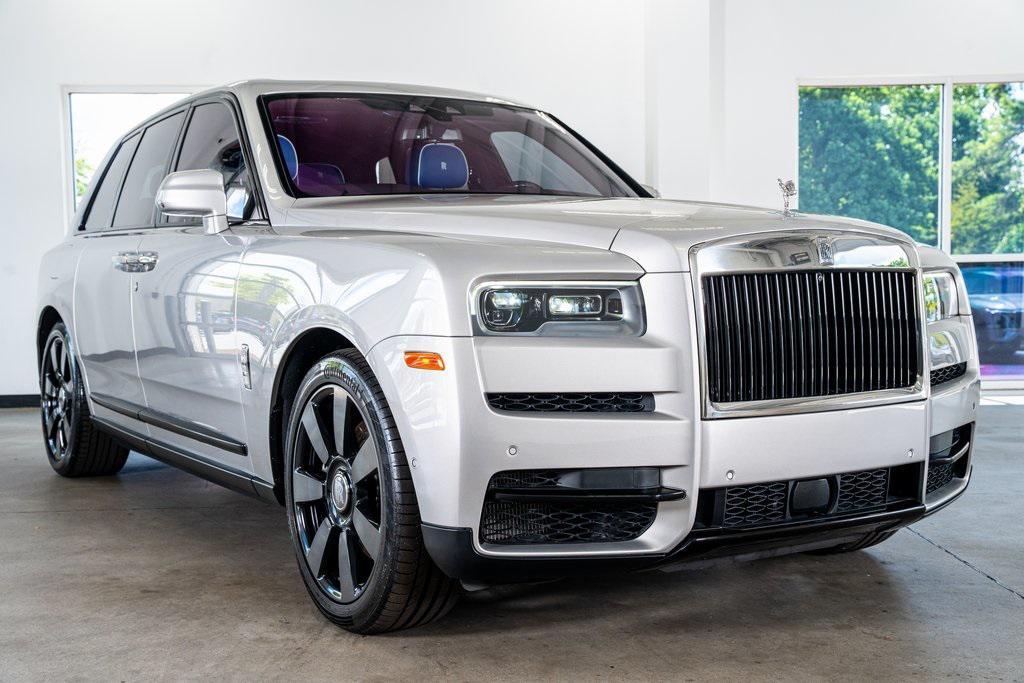 used 2022 Rolls-Royce Cullinan car, priced at $289,999