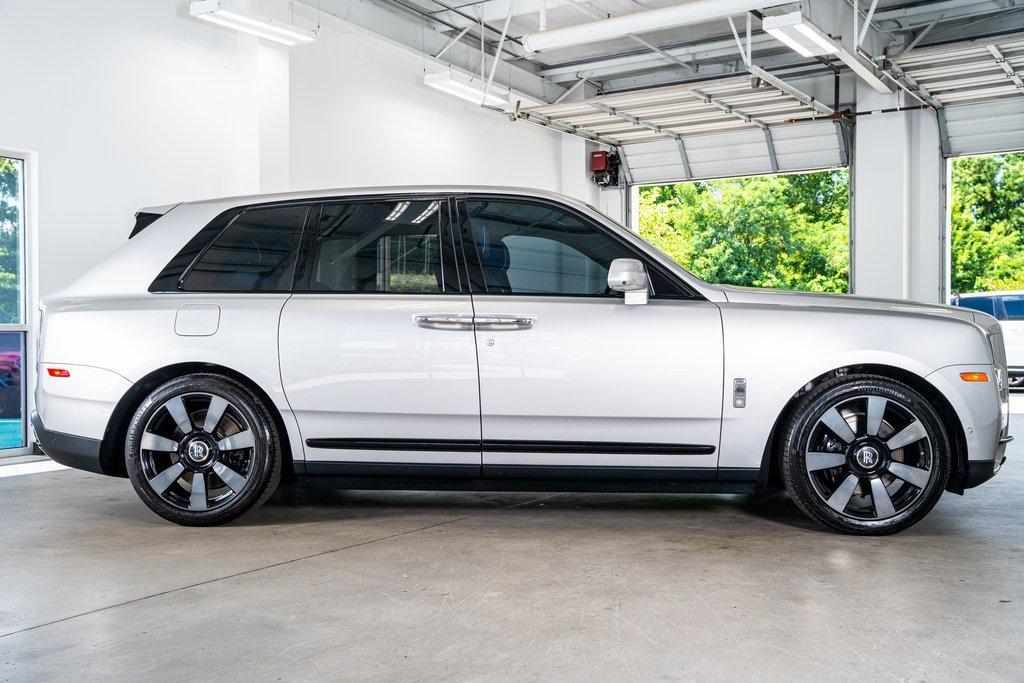 used 2022 Rolls-Royce Cullinan car, priced at $289,999