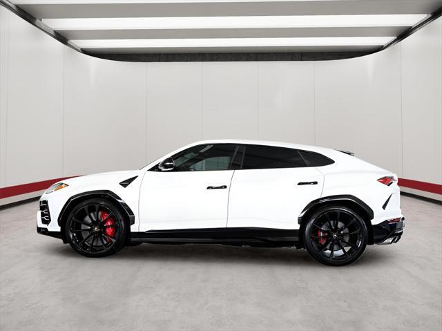 used 2019 Lamborghini Urus car, priced at $169,999