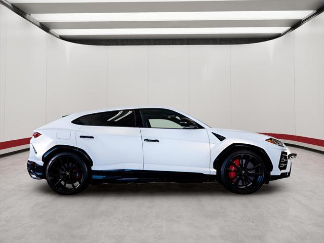 used 2019 Lamborghini Urus car, priced at $157,999