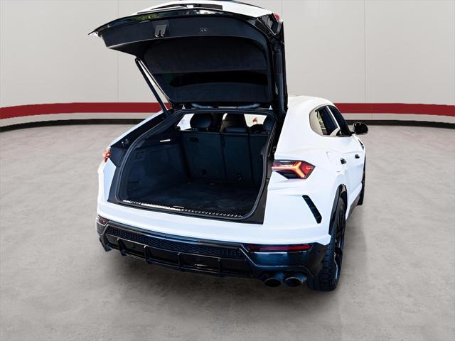 used 2019 Lamborghini Urus car, priced at $157,999