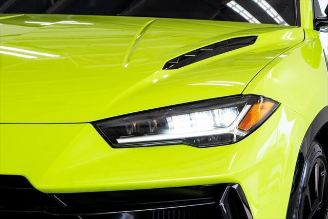 used 2023 Lamborghini Urus car, priced at $264,999