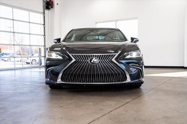 used 2019 Lexus ES 350 car, priced at $30,999