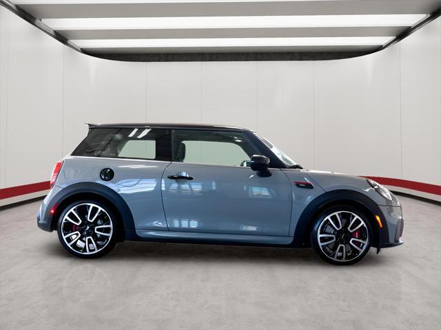 used 2023 MINI Hardtop car, priced at $32,995