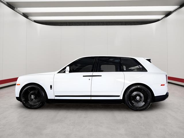 used 2019 Rolls-Royce Cullinan car, priced at $229,999