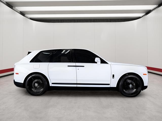 used 2019 Rolls-Royce Cullinan car, priced at $229,999