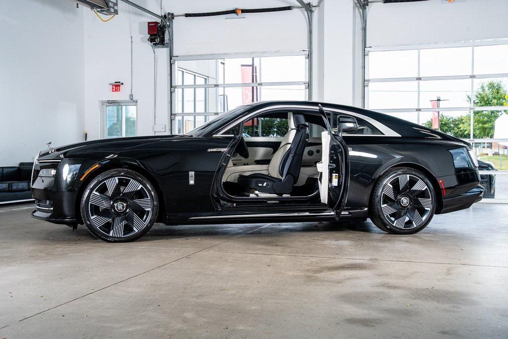 used 2024 Rolls-Royce Spectre car, priced at $319,999