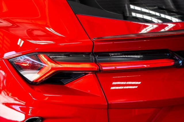 used 2019 Lamborghini Urus car, priced at $229,999