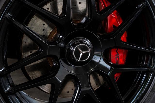 used 2021 Mercedes-Benz AMG G 63 car, priced at $139,999
